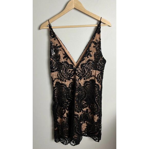 Free People Night Shimmers Lace Sequined Formal Cocktail Dress Black V Neck Sexy - Picture 1 of 8